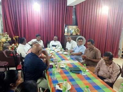 Big Match - Battle of the Crowns