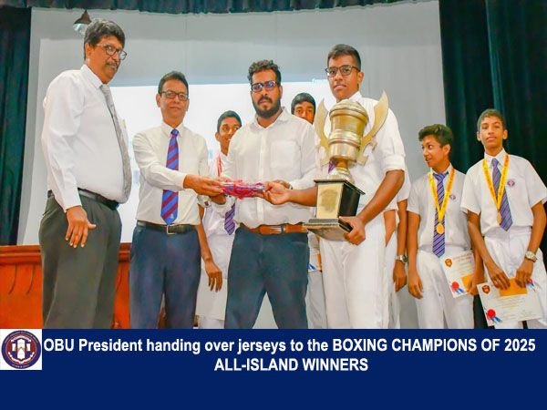 Hand over of Jerseys to the Boxing Team